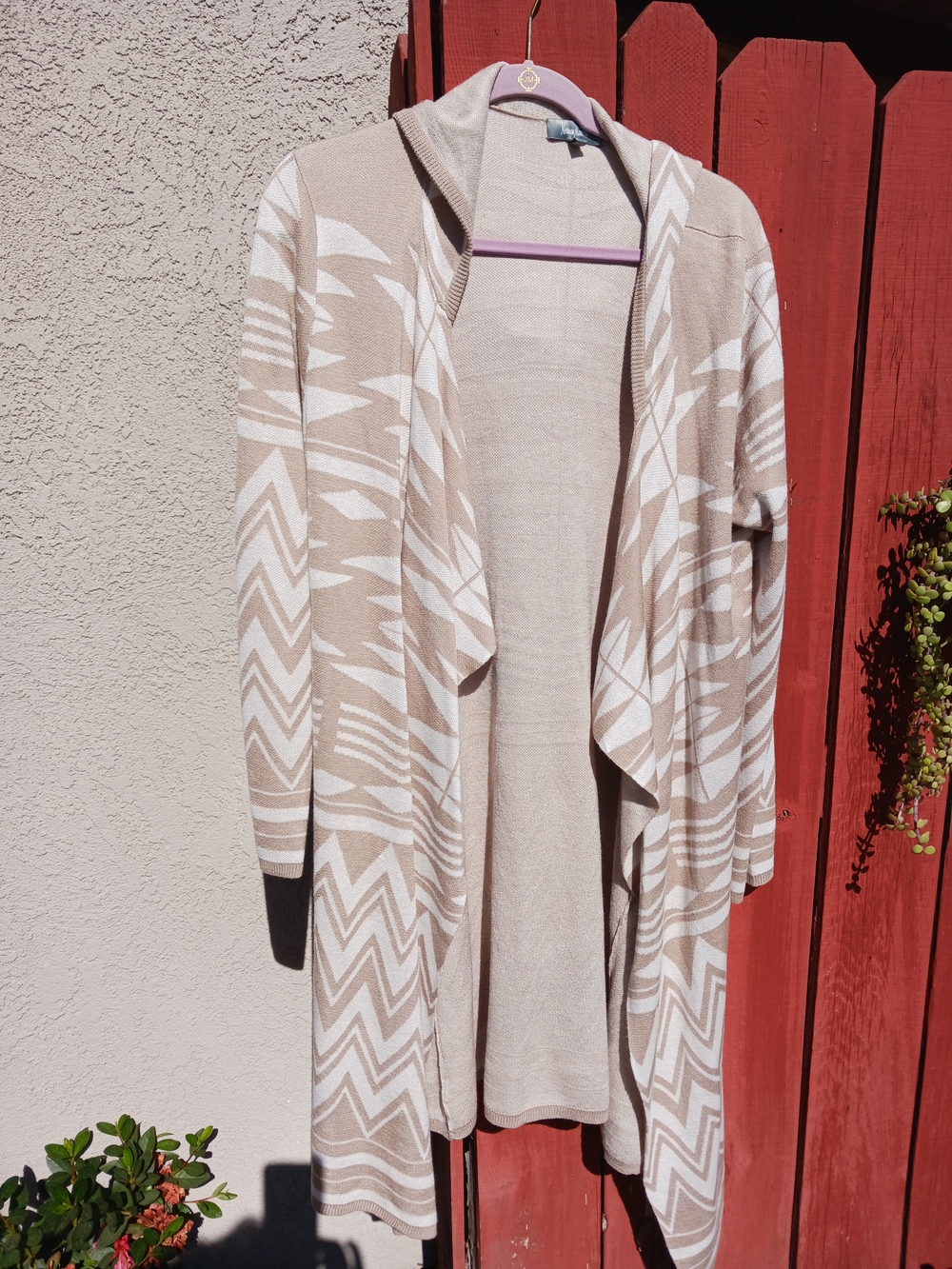 Neiman Marcus Beige and White Aztec Open-Front Cardigan